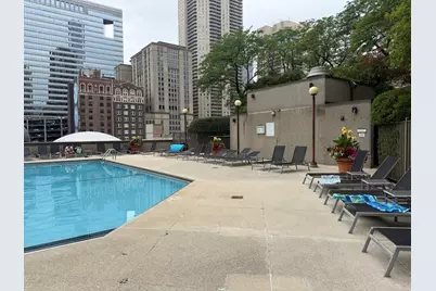 10 E Ontario Street #2012, Chicago, IL 60611 - Photo 16