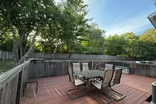 852 Dighton Ln N, Schaumburg, IL 60173 - Photo 22