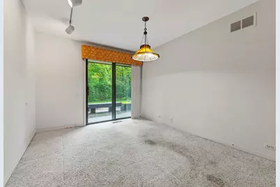 560 Thornmeadow Road, Riverwoods, IL 60015 - Photo 16