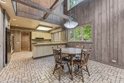 560 Thornmeadow Road, Riverwoods, IL 60015 - Photo 10