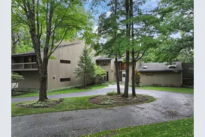 560 Thornmeadow Road, Riverwoods, IL 60015 - Photo 2