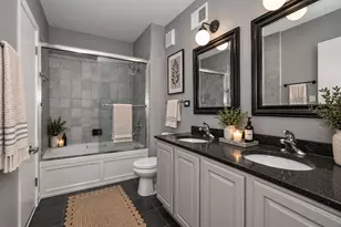 2001 S Calumet Ave, Chicago, IL 60616 - Photo 12