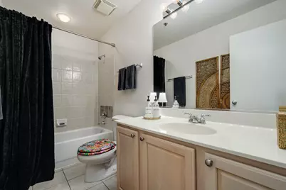 360 W Illinois Street #2F, Chicago, IL 60654 - Photo 26