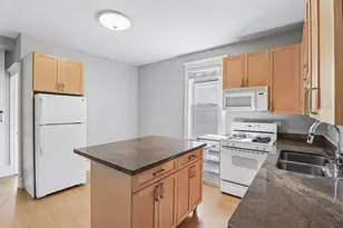 3643 N Hoyne Ave, Chicago, IL 60618 - Photo 8