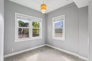 3643 N Hoyne Ave, Chicago, IL 60618 - Photo 18