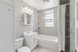 3643 N Hoyne Ave, Chicago, IL 60618 - Photo 20