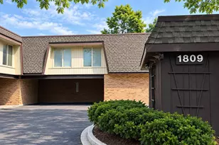 1809 Tanglewood Dr, Glenview, IL 60025 - Photo 1