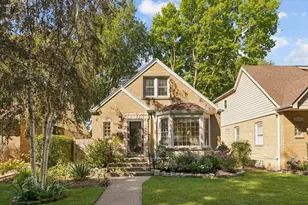 216 Richmond St, Evanston, IL 60202 - Photo 1