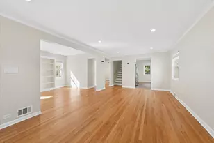 216 Richmond St, Evanston, IL 60202 - Photo 2
