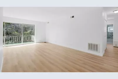 18320 Cherry Creek Drive #8, Homewood, IL 60430 - Photo 10
