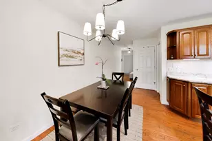 38172 N Holdridge Ave, Beach Park, IL 60087 - Photo 12