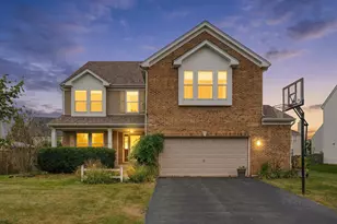 1006 Fox View Dr, Joliet, IL 60431 - Photo 2