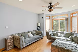 4135 S Vincennes Ave, Chicago, IL 60653 - Photo 8