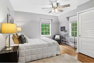 6755 N Jean Avenue, Chicago, IL 60646 - Photo 14