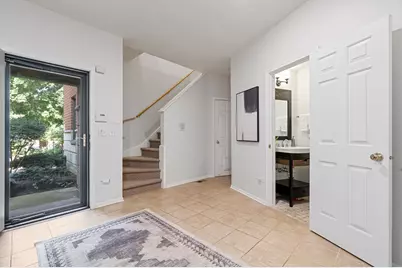 4048 N Clark Street #D, Chicago, IL 60613 - Photo 20
