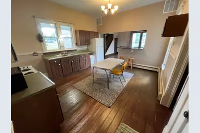 429 N 2nd Street, Cissna Park, IL 60924 - Photo 4