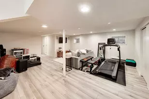 6308 N Indian Rd, Chicago, IL 60646 - Photo 26