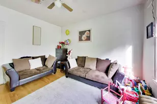 2204 W 37th St, Chicago, IL 60609 - Photo 4