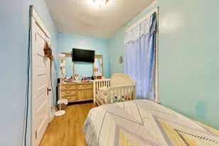 2204 W 37th St, Chicago, IL 60609 - Photo 14