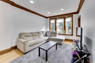 2204 W 37th St, Chicago, IL 60609 - Photo 18