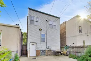 2204 W 37th St, Chicago, IL 60609 - Photo 38