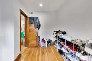 2204 W 37th St, Chicago, IL 60609 - Photo 32