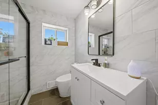 3707 W 70th Pl, Chicago, IL 60629 - Photo 20
