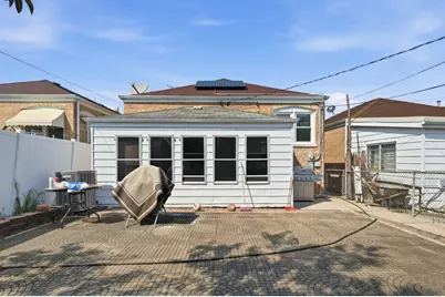 3707 W 70th Place, Chicago, IL 60629 - Photo 36