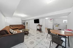 3707 W 70th Pl, Chicago, IL 60629 - Photo 30