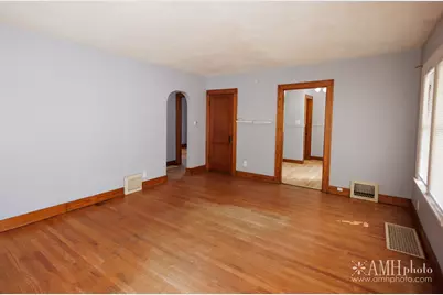 820 S 6th Avenue, Kankakee, IL 60901 - Photo 10