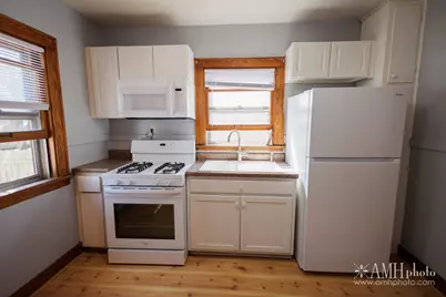 820 S 6th Avenue, Kankakee, IL 60901 - Photo 16