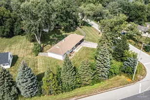 2N030 Virginia Ave, Glen Ellyn, IL 60137 - Photo 6