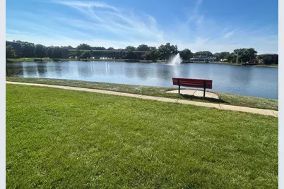9416 Bay Colony Drive #3S, Des Plaines, IL 60016 - Photo 4