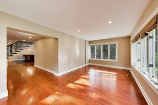 [Address not provided], Burr Ridge, IL 60527 - Photo 14