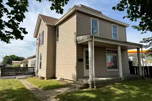 154 E 3rd St, Manteno, IL 60950 - Photo 2