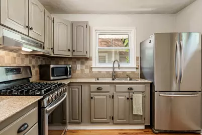 2515 Yonge Street, Rockford, IL 61101 - Photo 12