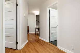 2515 Yonge St, Rockford, IL 61101 - Photo 8