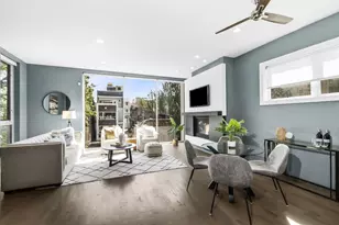 2046 W Rice St, Chicago, IL 60622 - Photo 2