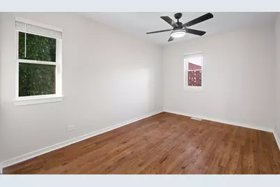 6449 S Kenwood Avenue #2, Chicago, IL 60637 - Photo 8