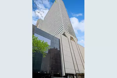 111 E Chestnut Street #56AB, Chicago, IL 60611 - Photo 2