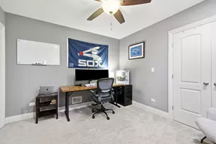 5445 N Northwest Hwy, Chicago, IL 60630 - Photo 18