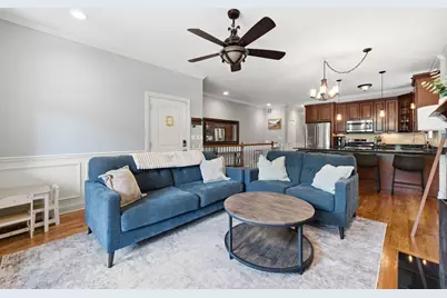 5445 N Northwest Highway #1S, Chicago, IL 60630 - Photo 4