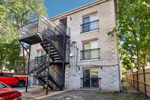 6526 S Kimbark Ave, Chicago, IL 60637 - Photo 32