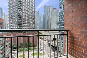 440 N McClurg Ct, Chicago, IL 60611 - Photo 4