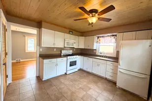 817 S Spring Rd, Elmhurst, IL 60126 - Photo 4