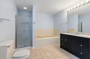 208 Carol Ann Dr, Streamwood, IL 60107 - Photo 22