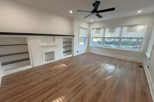 6749 S Peoria St, Chicago, IL 60621 - Photo 2