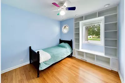 202 N Prospect Manor Avenue, Mount Prospect, IL 60056 - Photo 18