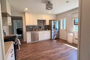 7791 Sherwood Cir S, Hanover Park, IL 60133 - Photo 8