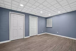 2570 N Jade Ave, Arlington Heights, IL 60004 - Photo 28